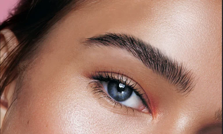 Enhancing Your Look with Permanent Eyeliner: A Timeless Beauty Solution